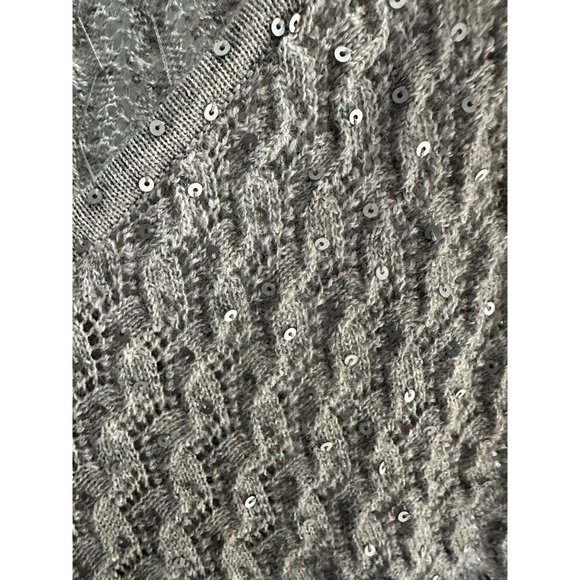 Coldwater Creek size XL gray sequined wool blend lightweight v neck sweater - Picture 5 of 8